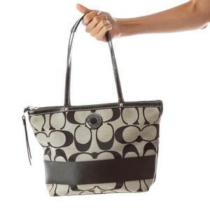 Coach signature jacquard logo stripe handbag purse. Black beige. Patent detail.